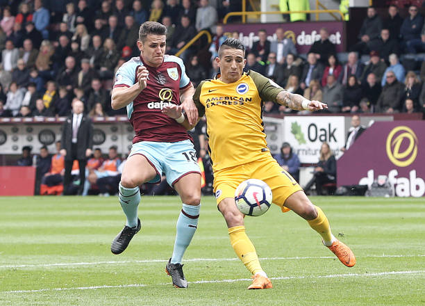 之间的抗衡 之间的抗衡