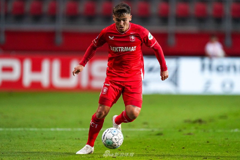 年轻球员能 年轻球员能