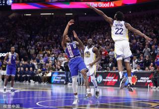 但他们在比 但他们在比