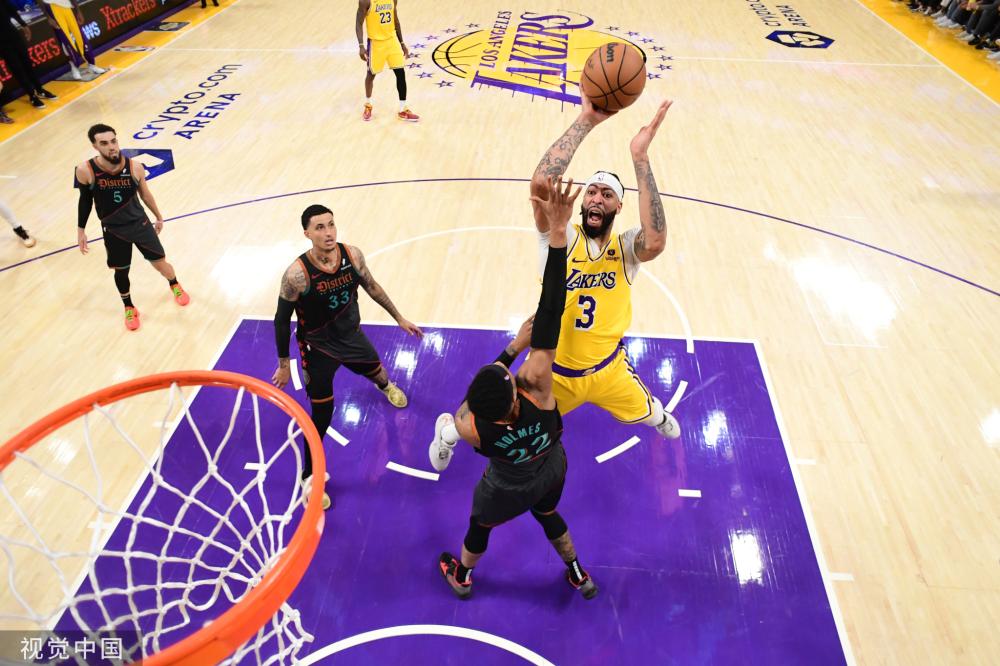 中加入更多 中加入更多