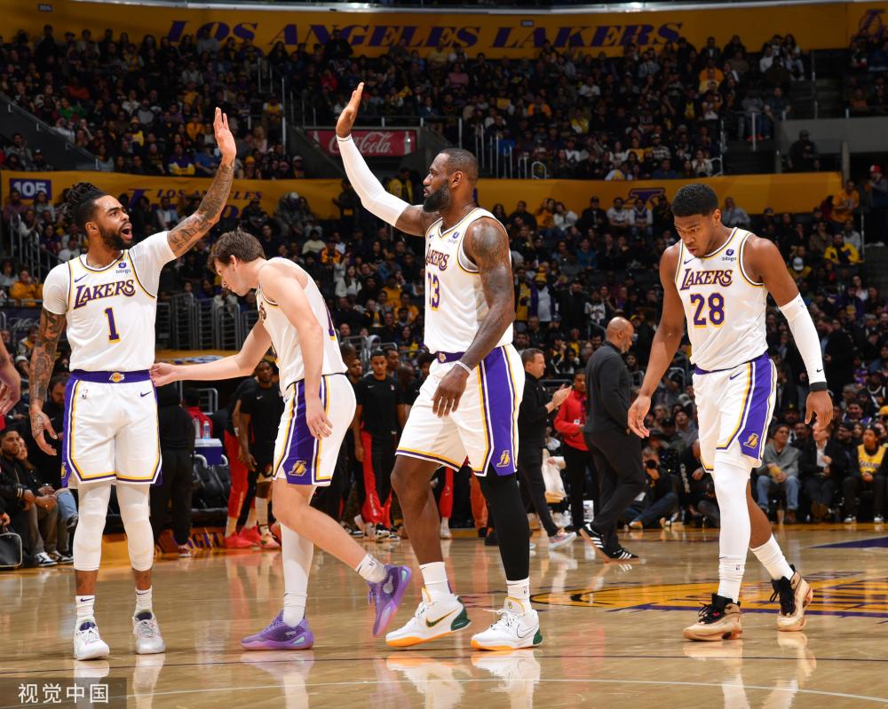 [NBA]开拓者险胜凯尔特人